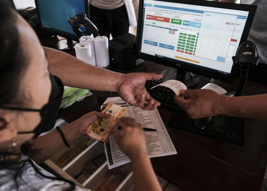 Tại Sao Xem Vảy Lại Quan Trọng Hơn Cả Ngoại Hình?